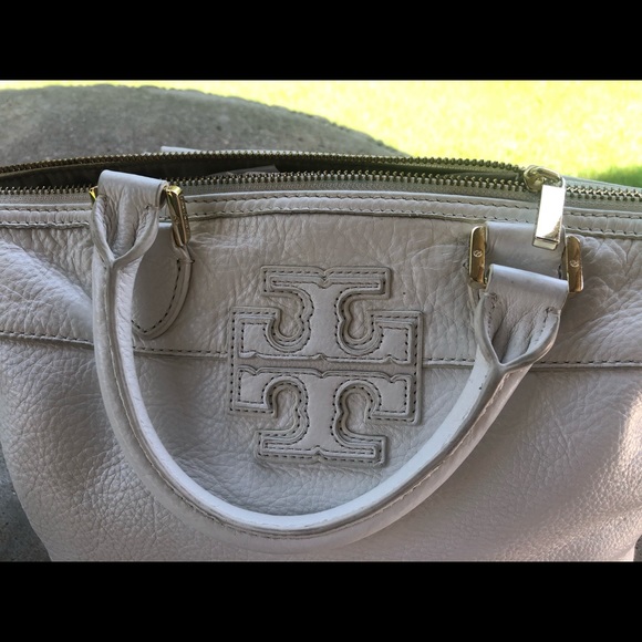 Tory Burch stacked T satchel - Picture 2 of 7
